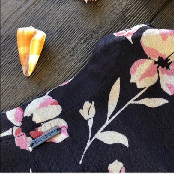 🌴🌼BILLABONG- OCEAN SKY COVER UP🌼🌴 - Picture 9 of 12